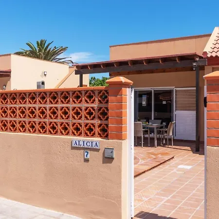 Alicia Fuerteventura By Willa *